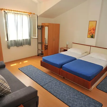 16846c Apartment